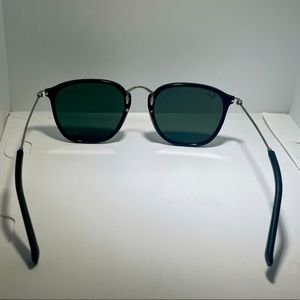 Ray-Ban Green & Black Frame Sunglasses (LIKE NEW)
